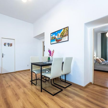 Wenceslas Square 2 Bedroom Apartment Praha Eksteriør bilde